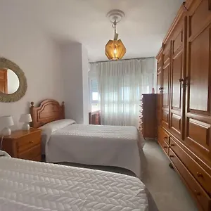 Funcional Piso 4 Frente A Santa Justa Apartamento